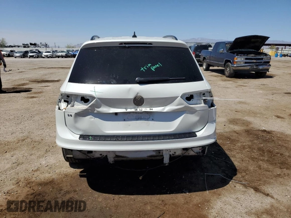2023 Volkswagen Tiguan SE R-Line Black z VIN 3VVCB7AX7PM100553, wystawiony jako Copart lot #55635535 z przebiegiem 33 596 mil mil oraz Szkoda całkowita • Salvage title. Historia ofert i sprzedaży dostępna na DreamBid. Obrazek 6.