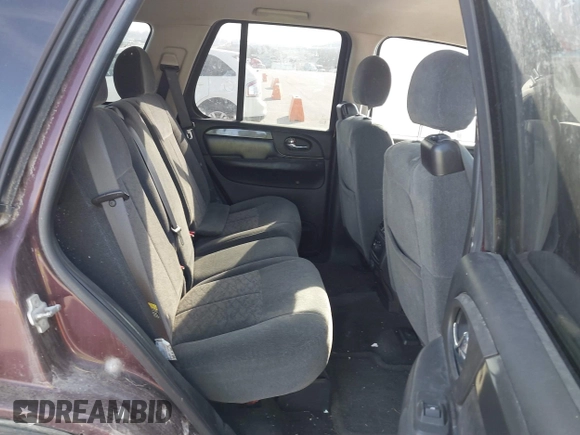 2006 GMC Envoy SLE z VIN 1GKDT13S762328884, wystawiony jako IAAI lot #41778198 z przebiegiem Nie podano mil oraz . Historia ofert i sprzedaży dostępna na DreamBid. Obrazek 8.