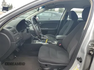 2010 Ford Fusion Hybrid z VIN 3FADP0L35AR110293, wystawiony jako Copart lot #43419065 z przebiegiem 163 946 mil mil oraz Szkoda całkowita • Salvage title. Historia ofert i sprzedaży dostępna na DreamBid. Obrazek 7.