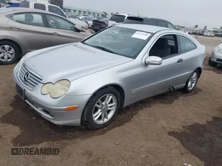 2002 Mercedes-Benz C 230/260/280/320 with VIN WDBRN47J52A348094, listed as a IAAI auction lot 42725808 with 126,724 mi miles and . Bid and sale history available at DreamBid. Image 2.