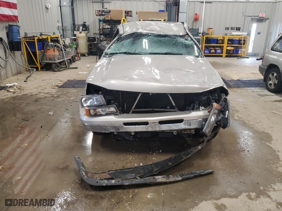 2006 Chevrolet Silverado 1500 LT1 with VIN 1GCEC19V76Z125535, listed as a Copart auction lot 51112165 with 230,190 mi miles and Clean Title. Bid and sale history available at carsss.com. Image 5.