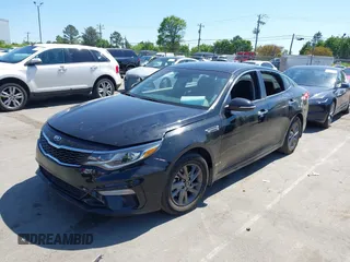 2020 Kia Optima SE с VIN 5XXGT4L32LG401068, выставлен на аукционе IAAI как лот 42000683 с пробегом 114 897 миль миль и . История ставок и продаж доступна на DreamBid. Изображение 16.