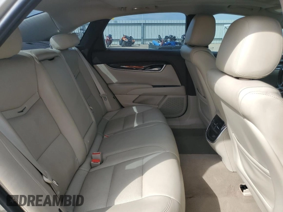 2015 Cadillac XTS Luxury z VIN 2G61M5S33F9282424, wystawiony jako Copart lot #50750305 z przebiegiem 110 975 mil mil oraz Czysty tytuł • Clean title. Historia ofert i sprzedaży dostępna na DreamBid. Obrazek 10.