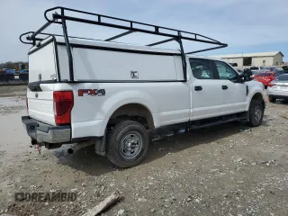2022 Ford F-250 XL with VIN 1FT7W2BN9NEC47769, listed as a Copart auction lot 50178995 with 117,560 mi miles and Clean title. Bid and sale history available at DreamBid. Image 3.