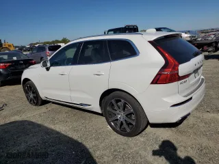 2020 Volvo XC60 Inscription with VIN YV4102RL0L1535600, listed as a Copart auction lot 50661675 with 34,830 mi miles and Salvage Title. Bid and sale history available at carsss.com. Image 2.