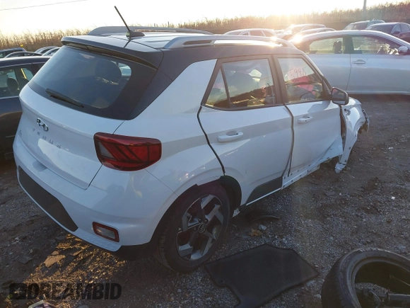 2024 Hyundai Venue SEL with VIN KMHRC8A39RU327634, listed as a IAAI auction lot 41185940 with 1,486 mi miles and . Bid and sale history available at DreamBid. Image 4.