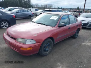 1997 Geo Prizm z VIN 1Y1SK5268VZ435011, wystawiony jako IAAI lot #41708659 z przebiegiem 179 316 mil mil oraz . Historia ofert i sprzedaży dostępna na DreamBid. Obrazek 2.