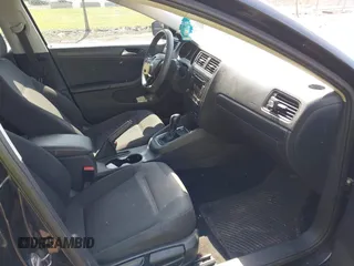 2015 Volkswagen Jetta S with VIN 3VW2K7AJ8FM350904, listed as a IAAI auction lot 42133464 with 148,712 mi miles and . Bid and sale history available at DreamBid. Image 5.