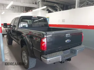 2015 Ford Super Duty F-250 SRW Lariat with VIN 1FT7W2BT1FED13599, listed as a IAAI auction lot 41987618 with 174,728 mi miles. Bid and sale history available at carsss.com. Image 6.