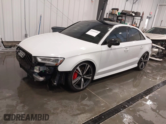 2019 Audi RS 3 z VIN WUABWGFF2KA900300, wystawiony jako IAAI lot #41553334 z przebiegiem 46 004 mil mil oraz . Historia ofert i sprzedaży dostępna na DreamBid. Obrazek 19.