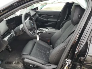 2024 BMW 5 Series 530i with VIN WBA43FJ0XRCR73485, listed as a Copart auction lot 88662895 with 9,405 mi miles and Salvage Title. Bid and sale history available at carsss.com. Image 7.