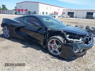 2020 Chevrolet Corvette 3LT with VIN 1G1Y82D46L5116954, listed as a IAAI auction lot 39008676 with 8,980 mi miles. Bid and sale history available at carsss.com. Image 1.