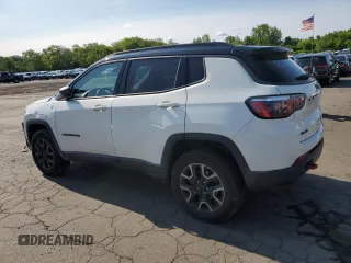 2019 Jeep Compass Trailhawk with VIN 3C4NJDDBXKT671249, listed as a Copart auction lot 58927225 with Not provided miles and Salvage title. Bid and sale history available at DreamBid. Image 2.