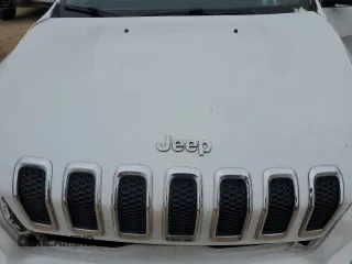 2015 Jeep Cherokee Limited with VIN 1C4PJLDB5FW765834, listed as a Copart auction lot 46186225 with 87,758 mi miles and Salvage Title. Bid and sale history available at DreamBid. Image 11.