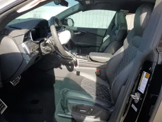 2023 Audi SQ8 Premium Plus z VIN WA1AWBF18PD046333, wystawiony jako Copart lot #81616984 z przebiegiem 19 033 mil mil oraz Szkoda całkowita • Salvage title. Historia ofert i sprzedaży dostępna na DreamBid. Obrazek 7.