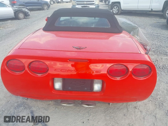 1998 Chevrolet Corvette with VIN 1G1YY32G7W5100799, listed as a IAAI auction lot 40437389 with 1 mi miles. Bid and sale history available at carsss.com. Image 8.