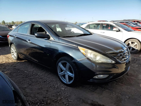 2013 Hyundai Sonata SE with VIN 5NPEC4AC4DH560559, listed as a Copart auction lot 45363685 with 146,107 mi miles and Salvage Title. Bid and sale history available at carsss.com. Image 4.