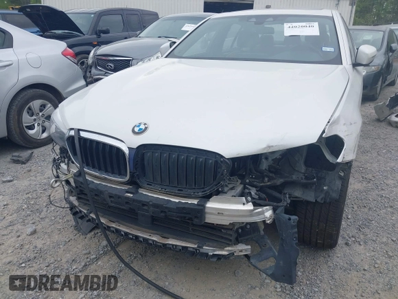 2019 BMW 5 Series 530i xDrive with VIN WBAJA7C53KWW48916, listed as a IAAI auction lot 42053125 with 108,496 mi miles. Bid and sale history available at carsss.com. Image 6.
