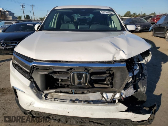 2024 Honda Pilot EX-L 8 Passenger with VIN 5FNYG1H41RB017772, listed as a Copart auction lot 89208495 with 9,227 mi miles and Salvage Title. Bid and sale history available at carsss.com. Image 5.