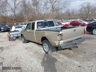 2002 Ford Ranger XL with VIN 1FTYR14U62TA20654, listed as a IAAI auction lot 41708703 with 197,549 mi miles. Bid and sale history available at carsss.com. Image 3.