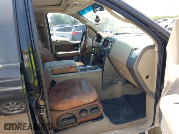 2007 Ford F-150 XLT z VIN 1FTPW12V17KD38582, wystawiony jako IAAI lot #42321791 z przebiegiem Nie podano mil oraz . Historia ofert i sprzedaży dostępna na DreamBid. Obrazek 5.