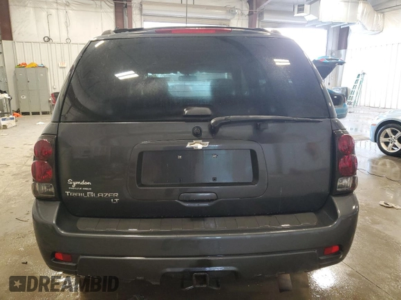 2007 Chevrolet TrailBlazer LS with VIN 1GNDT13S072218795, listed as a Copart auction lot 53975595 with 218,405 mi miles and Non Repairable. Bid and sale history available at DreamBid. Image 6.