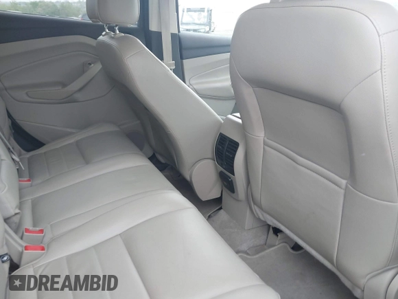 2015 Ford Escape SE with VIN 1FMCU0GX0FUB57156, listed as a IAAI auction lot 42201926 with Not Provided miles. Bid and sale history available at carsss.com. Image 8.