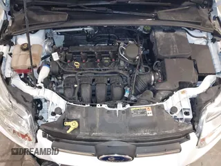2014 Ford Focus SE with VIN 1FADP3F21EL200534, listed as a IAAI auction lot 41942026 with 61,414 mi miles. Bid and sale history available at carsss.com. Image 10.