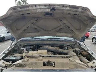 2000 Ford Super Duty F-250 XL with VIN 1FTNF20SXYEE41859, listed as a Copart auction lot 59682704 with 190,234 mi miles and Salvage Title. Bid and sale history available at carsss.com. Image 12.
