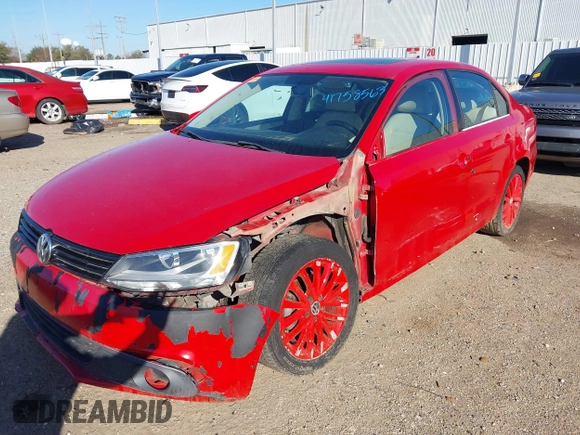 2011 Volkswagen Jetta SEL with VIN 3VWLX7AJ2BM377936, listed as a IAAI auction lot 41758563 with 171,633 mi miles and . Bid and sale history available at DreamBid. Image 6.