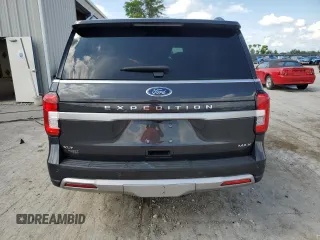 2022 Ford Expedition Max XLT with VIN 1FMJK1JT4NEA56932, listed as a Copart auction lot 61036945 with 32,728 mi miles and Salvage title. Bid and sale history available at DreamBid. Image 6.