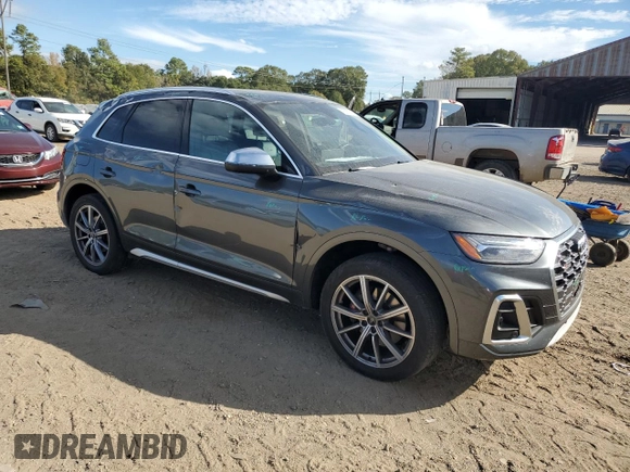 2021 Audi SQ5 Premium Plus with VIN WA1A4AFY1M2073202, listed as a Copart auction lot 75357073 with 39,697 mi miles. Bid and sale history available at carsss.com. Image 4.