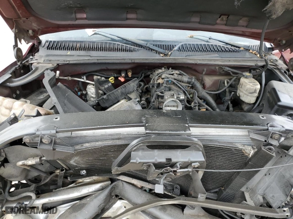 2000 Chevrolet Silverado 2500 LS with VIN 1GCGC29U7YE288654, listed as a Copart auction lot 49073195 with NaN miles and Salvage Title. Bid and sale history available at carsss.com. Image 11.