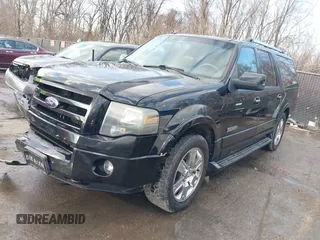2008 Ford Expedition EL Limited with VIN 1FMFK20518LA68521, listed as a IAAI auction lot 41237658 with 381,557 mi miles. Bid and sale history available at carsss.com. Image 18.
