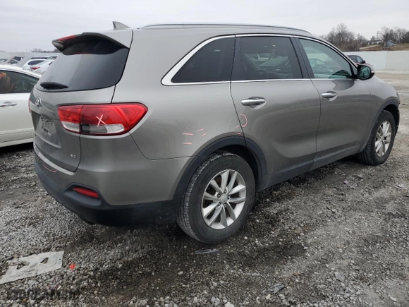 2016 Kia Sorento LX with VIN 5XYPG4A59GG183592, listed as a Copart auction lot 42480615 with 184,205 mi miles and Salvage Title. Bid and sale history available at carsss.com. Image 3.
