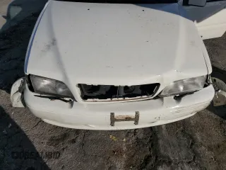 1998 Volvo S70 z VIN YV1LS5674W2543724, wystawiony jako Copart lot #42146915 z przebiegiem 126 467 mil mil oraz Szkody całkowita. Historia ofert i sprzedaży dostępna na DreamBid. Obrazek 11.