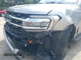 2023 Ford Expedition Max Limited с VIN 1FMJK1K89PEA05570, выставлен на аукционе IAAI как лот 42474707 с пробегом 67 408 миль миль и . История ставок и продаж доступна на DreamBid. Изображение 6.