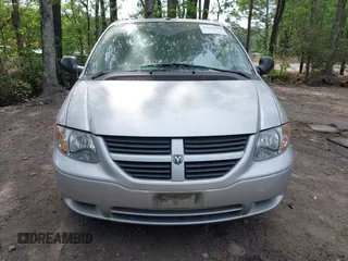 2007 Dodge Grand Caravan SE z VIN 1D4GP24R77B167228, wystawiony jako IAAI lot #42062853 z przebiegiem 133 659 mil mil oraz . Historia ofert i sprzedaży dostępna na DreamBid. Obrazek 12.