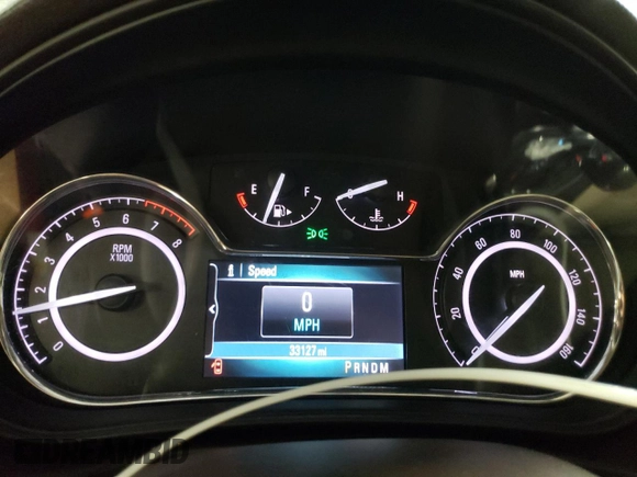 2014 Buick Regal z VIN 2G4GK5EX5E9299263, wystawiony jako Copart lot #50258925 z przebiegiem 33 127 mil mil oraz Szkoda całkowita • Salvage title. Historia ofert i sprzedaży dostępna na DreamBid. Obrazek 9.