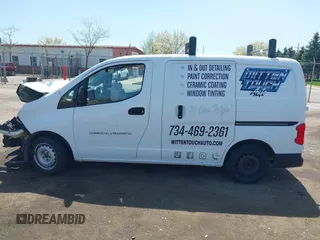 2015 Chevrolet City Express Cargo LT z VIN 3N63M0ZN8FK715445, wystawiony jako IAAI lot #42128008 z przebiegiem 130 773 mil mil oraz . Historia ofert i sprzedaży dostępna na DreamBid. Obrazek 14.