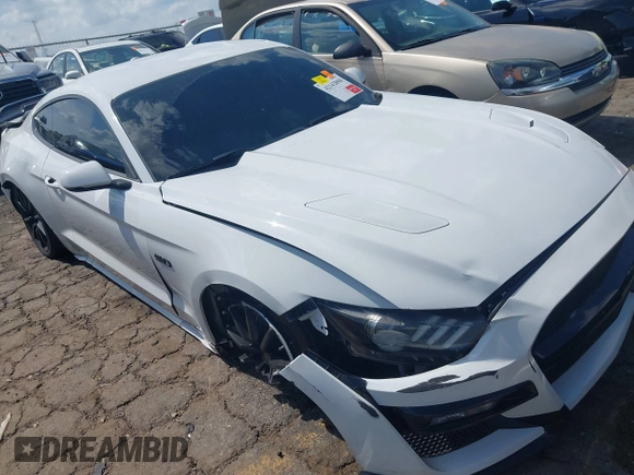2015 Ford Mustang GT z VIN 1FA6P8CF7F5423051, wystawiony jako IAAI lot #42142850 z przebiegiem 105 879 mil mil oraz . Historia ofert i sprzedaży dostępna na DreamBid. Obrazek 6.