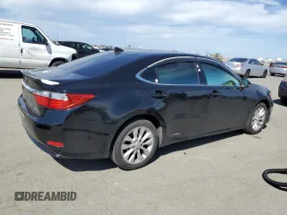 2015 Lexus ES 300h with VIN JTHBW1GG0F2091282, listed as a Copart auction lot 52354015 with 157,780 mi miles and Salvage title. Bid and sale history available at DreamBid. Image 3.
