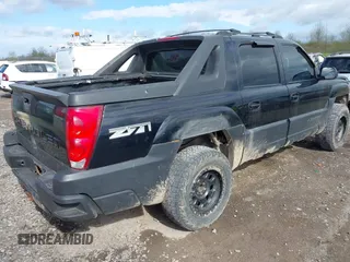 2004 Chevrolet Avalanche Z71 with VIN 3GNEK12TX4G164281, listed as a IAAI auction lot 42129895 with 202,080 mi miles and . Bid and sale history available at DreamBid. Image 4.