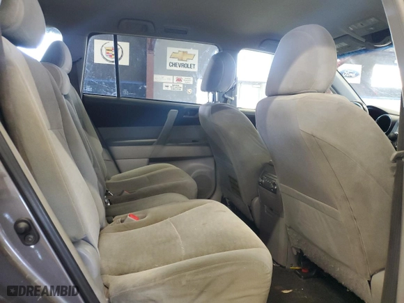 2013 Toyota Highlander Hybrid with VIN JTEBC3EH1D2015984, listed as a Copart auction lot 47340495 with 253,095 mi miles and Clean Title. Bid and sale history available at carsss.com. Image 11.