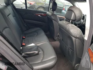 2005 Mercedes-Benz E 500 z VIN WDBUF70J55A666031, wystawiony jako Copart lot #70750964 z przebiegiem Nie podano mil oraz Nie do naprawy • Non repairable. Historia ofert i sprzedaży dostępna na DreamBid. Obrazek 10.