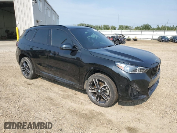 2023 BMW X1 xDrive28i with VIN WBX73EF02P5W55996, listed as a Copart auction lot 61164215 with 23,644 mi miles and Clean title. Bid and sale history available at DreamBid. Image 4.