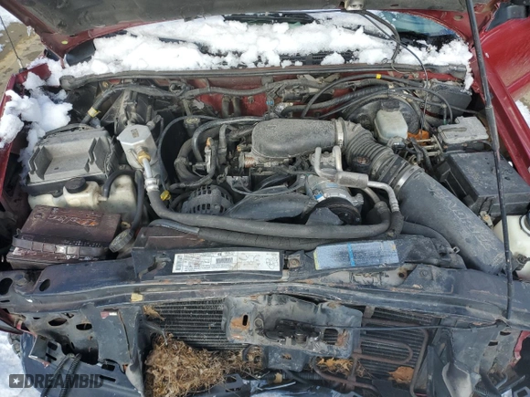 2002 Chevrolet Blazer LS with VIN 1GNCT18W12K108077, listed as a Copart auction lot 87490474 with 130,244 mi miles and Salvage Title. Bid and sale history available at carsss.com. Image 12.