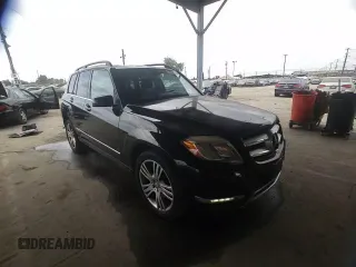 2015 Mercedes-Benz GLK 350 with VIN WDCGG5HB4FG419475, listed as a Copart auction lot 55968663 with 161,685 mi miles and . Bid and sale history available at DreamBid. Image 12.