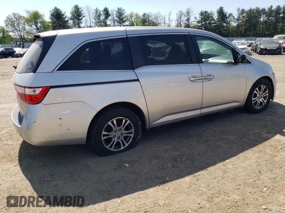 2011 Honda Odyssey EX with VIN 5FNRL5H4XBB074100, listed as a Copart auction lot 55205865 with Not Provided miles and Non Repairable. Bid and sale history available at carsss.com. Image 3.