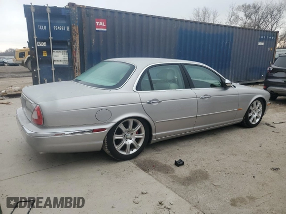 2004 Jaguar XJ with VIN SAJEA74C64SG08121, listed as a Copart auction lot 81736984 with 100,144 mi miles and Non Repairable. Bid and sale history available at DreamBid. Image 3.